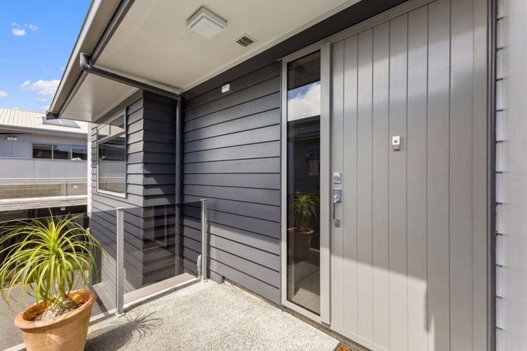 Photo of property in 14 Buller Street, New Plymouth, 4310