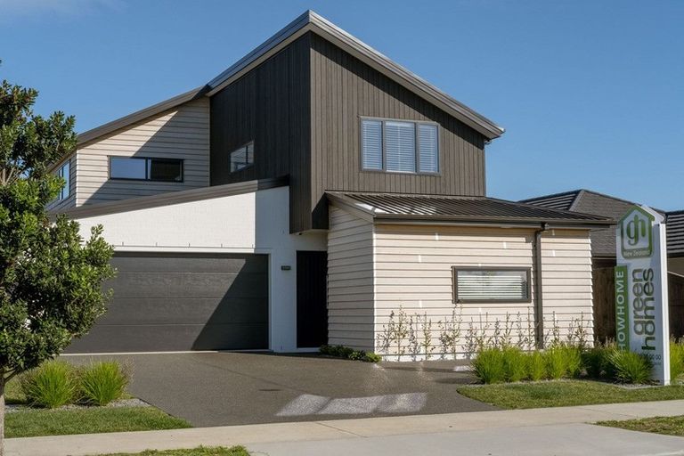 Photo of property in 212 The Boulevard, Papamoa Beach, Papamoa, 3118