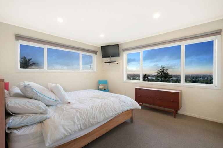 Photo of property in 11 Brooke Road, Red Hill, Papakura, 2110