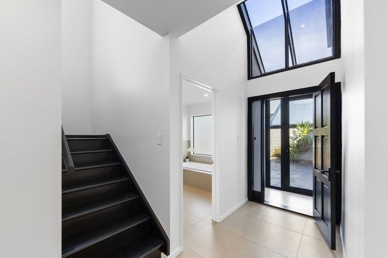 Photo of property in 14 Evenwood Place, Waimairi Beach, Christchurch, 8083