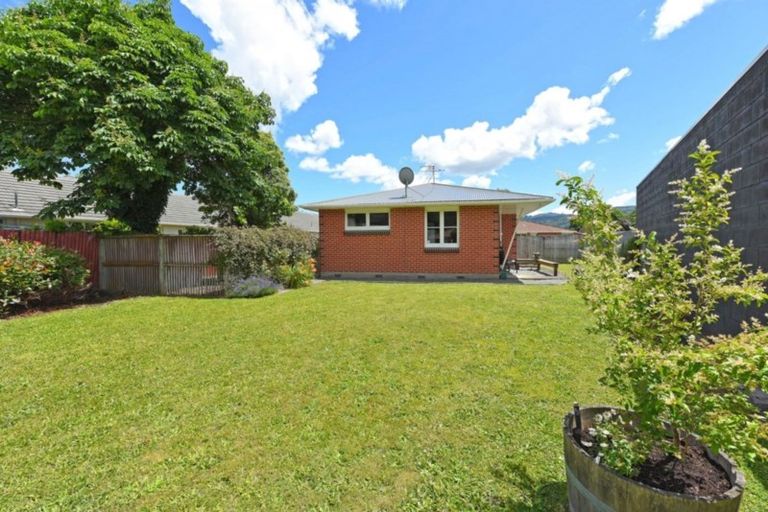 Photo of property in 4/49 Wilford Street, Wallaceville, Upper Hutt, 5018