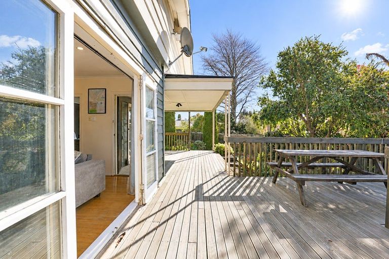 Photo of property in 12 Devon Street, Glenholme, Rotorua, 3010