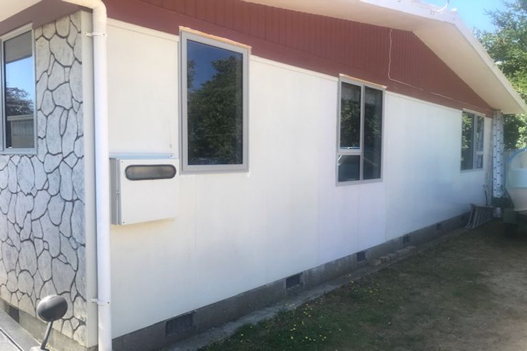 Photo of property in 7 Kent Street, Carterton, 5713