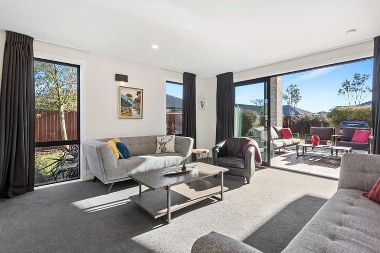 Photo of property in 21 Blair Place, Kaiapoi, 7630