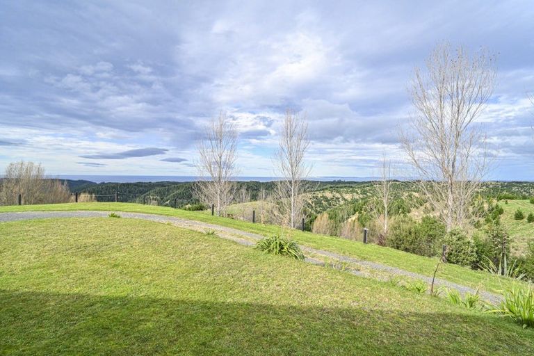 Photo of property in 438 Aropaoanui Road, Tangoio, Napier, 4181