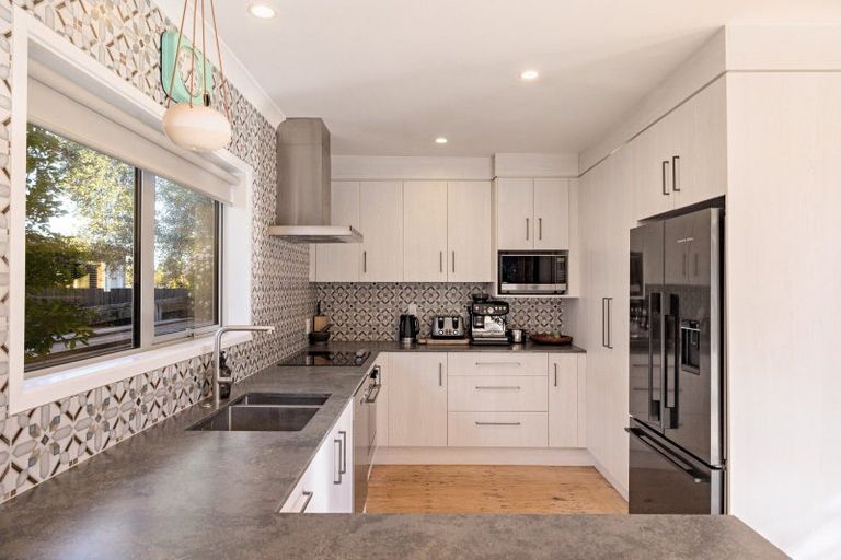 Photo of property in 31 Valley Road, Mount Maunganui, 3116