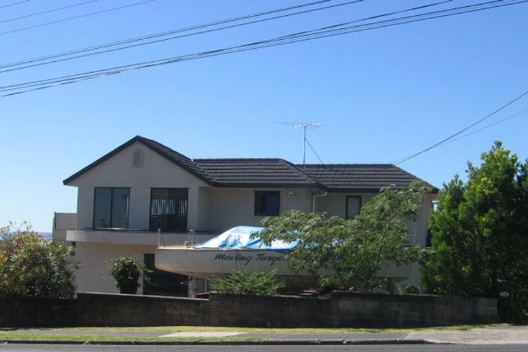Photo of property in 1/93 Forrest Hill Road, Milford, Auckland, 0620