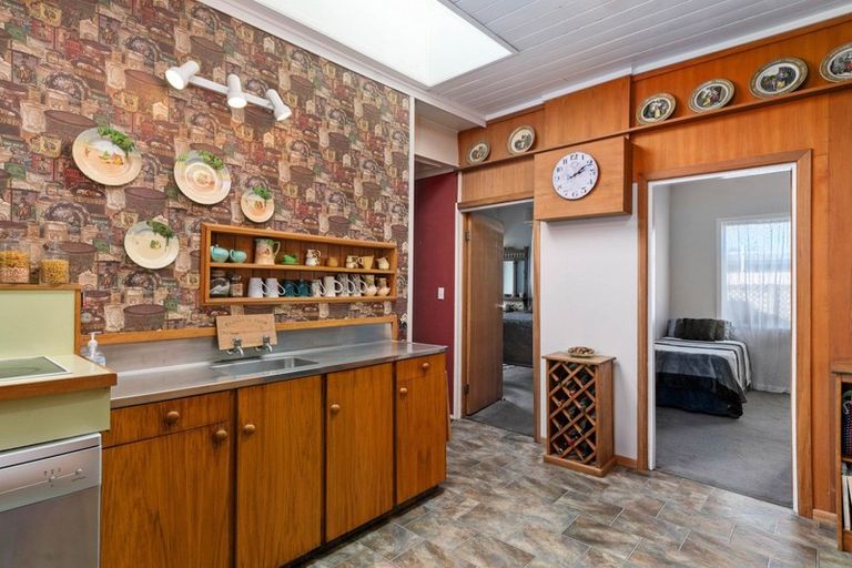 Photo of property in 33 Owhango Road, Owhango, 3990