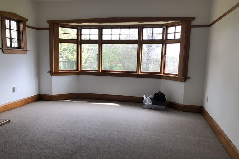 Photo of property in 90 Palatine Terrace, Saint Martins, Christchurch, 8022