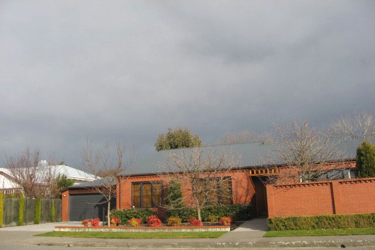 Photo of property in 9 Bretts Road, St Albans, Christchurch, 8052