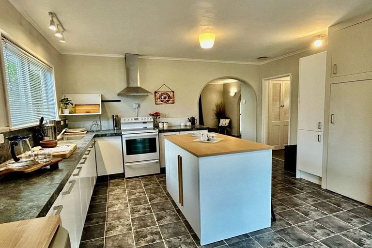 Photo of property in 53 Flanders Avenue, Onekawa, Napier, 4110