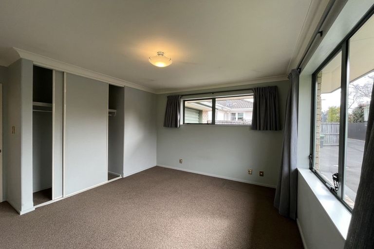 Photo of property in 14a Larch Place, Casebrook, Christchurch, 8051
