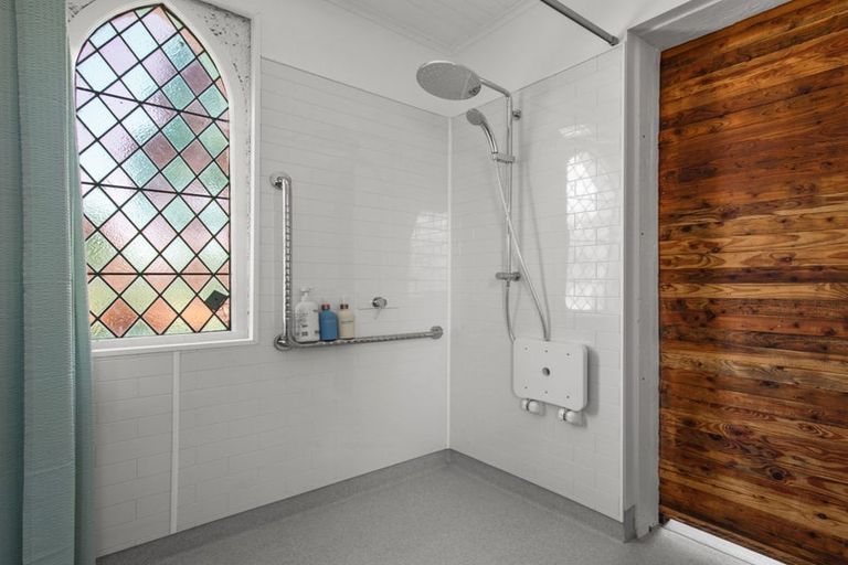 Photo of property in Ex St Johns Church, 1605 Teviot Road, Millers Flat, Roxburgh, 9572