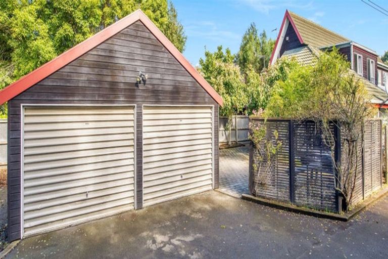 Photo of property in 415a Avonhead Road, Avonhead, Christchurch, 8042
