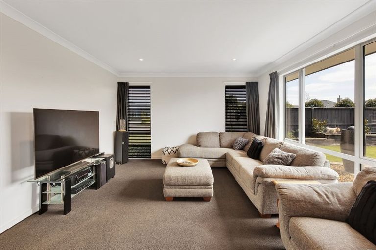 Photo of property in 8 Simms Lane, West Melton, 7618