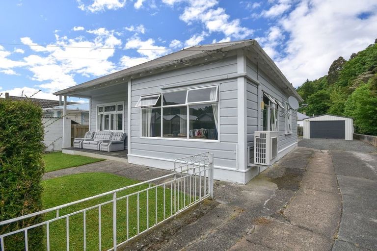 Photo of property in 43 Carr Street, North East Valley, Dunedin, 9010