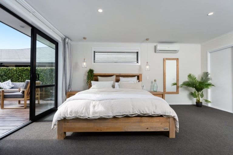 Photo of property in 4 Harding Drive, Papamoa Beach, Papamoa, 3118