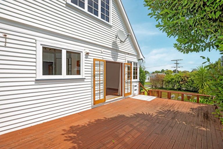 Photo of property in 43 Oswald Street, Mangapapa, Gisborne, 4010