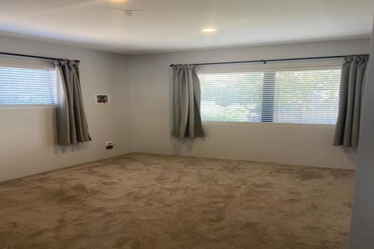 Photo of property in 2/27 Cherry Road, Bucklands Beach, Auckland, 2014