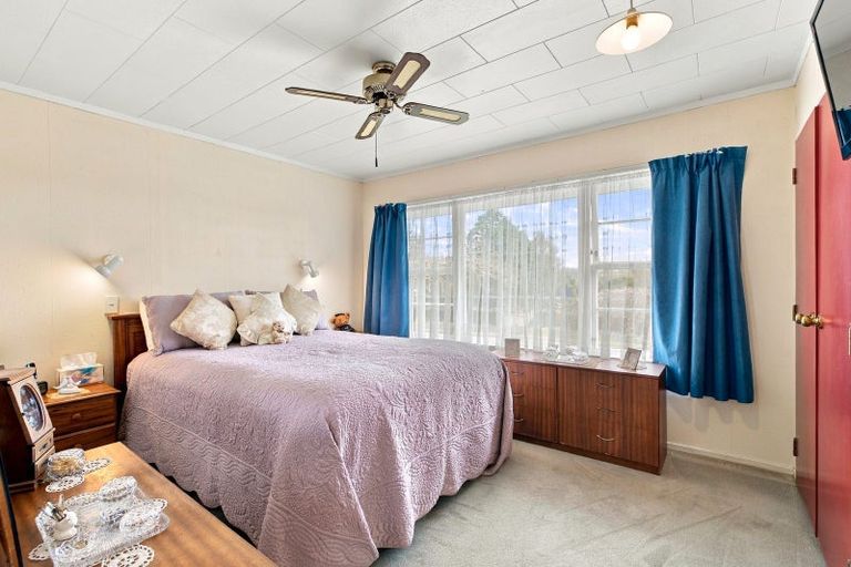 Photo of property in 31 Cumberland Crescent, Welcome Bay, Tauranga, 3112