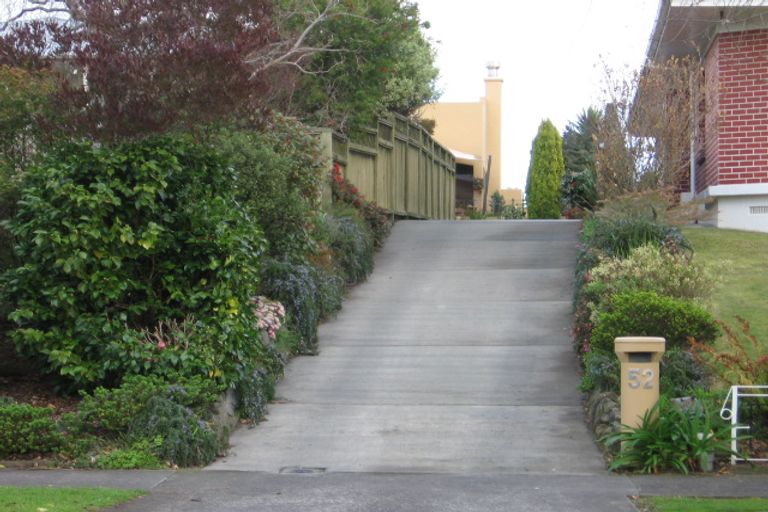 Photo of property in 52 Churchill Avenue, Hokowhitu, Palmerston North, 4410