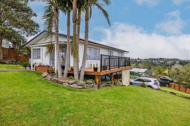 Photo of property in 8 Gill Drive, Kawakawa, 0210