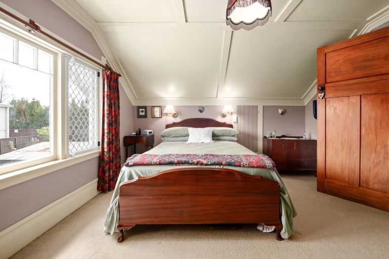 Photo of property in 17 Te Aroha Street, Hamilton East, Hamilton, 3216