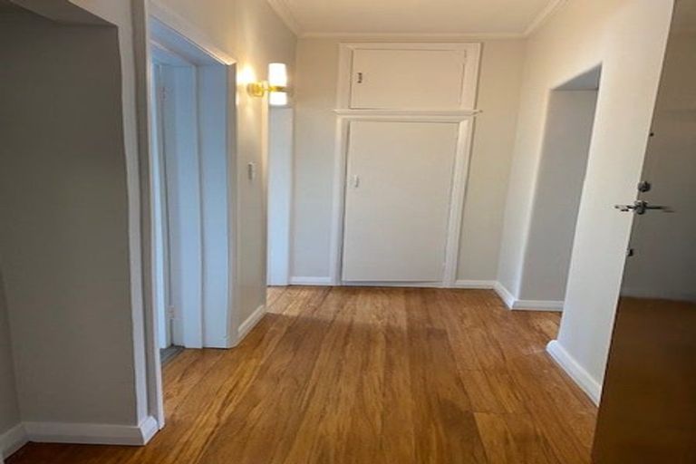 Photo of property in 4/1 Earls Terrace, Mount Victoria, Wellington, 6011