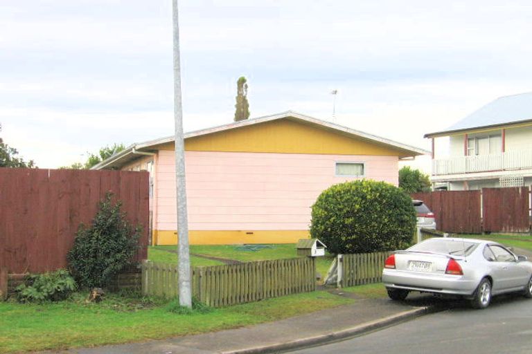 Photo of property in 3 Tamar Place, Nawton, Hamilton, 3200