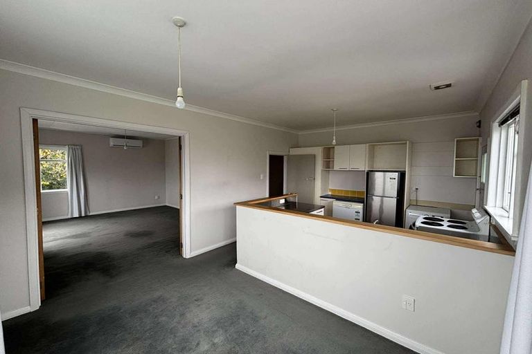 Photo of property in 11 Alexandra Road, Roseneath, Wellington, 6021