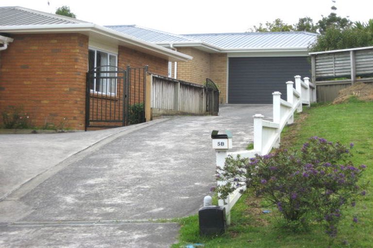 Photo of property in 5 Hawke Place, Pukekohe, 2120