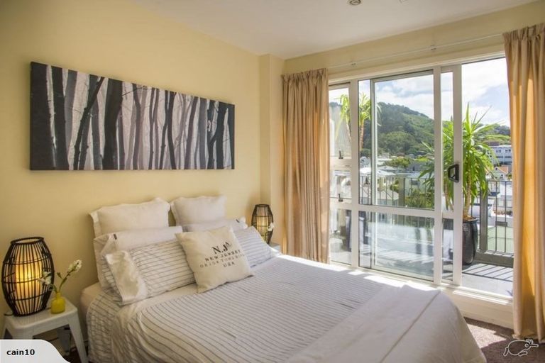 Photo of property in Stadium Garden Flats, 406/107 Thorndon Quay, Pipitea, Wellington, 6011