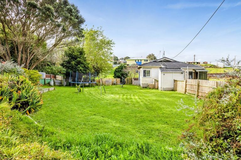 Photo of property in 22 Leicester Street, Patea, 4520