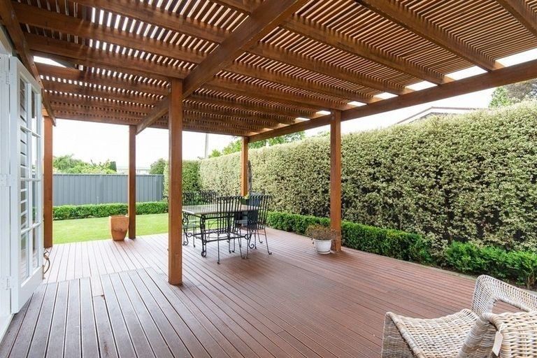 Photo of property in 22 Osier Road, Greenmeadows, Napier, 4112