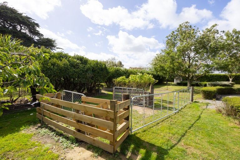 Photo of property in 1226 Kairanga Bunnythorpe Road, Kairanga, Palmerston North, 4475