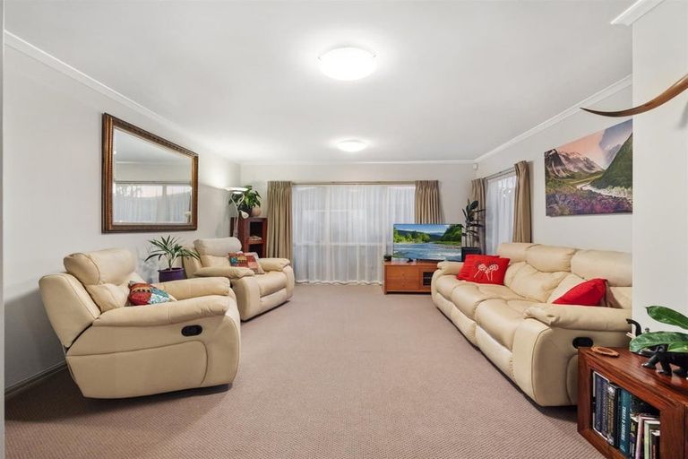 Photo of property in 21 Dowman Place, Te Puke, 3119