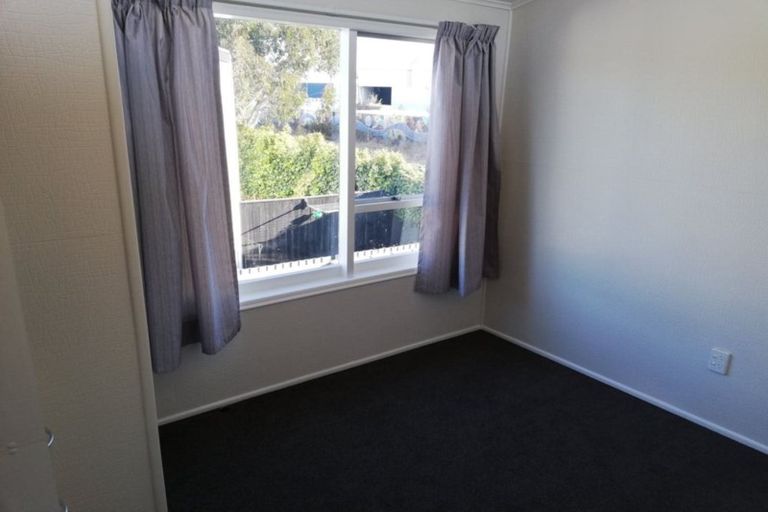 Photo of property in 2/29 Brockworth Place, Riccarton, Christchurch, 8011