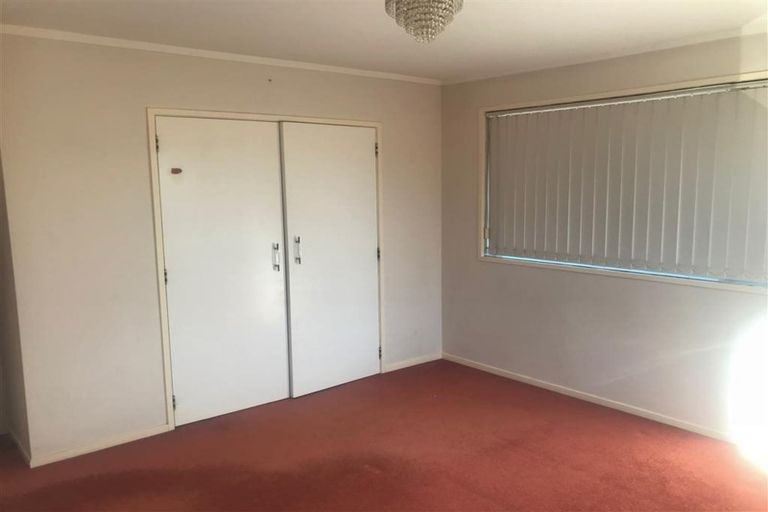 Photo of property in 20 Boundary Road, Blockhouse Bay, Auckland, 0600