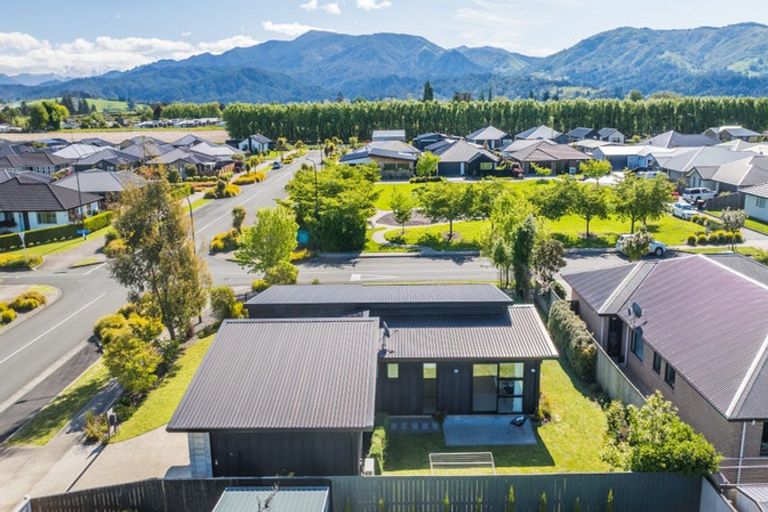 Photo of property in 35 Kerei Street, Motueka, 7120