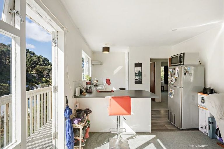 Photo of property in 169 Parkvale Road, Karori, Wellington, 6012