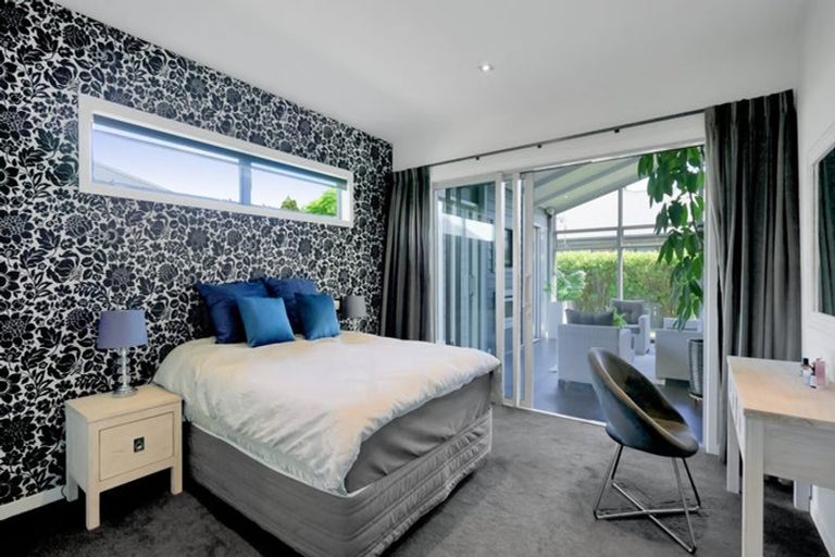 Photo of property in 3 Te Arakete Place, Hurworth, New Plymouth, 4310