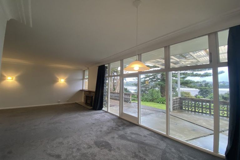 Photo of property in 829 Te Atatu Road, Te Atatu Peninsula, Auckland, 0610