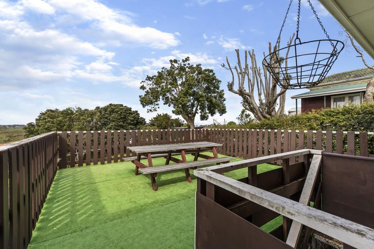 Photo of property in 27 Prangley Avenue, Mangere, Auckland, 2022