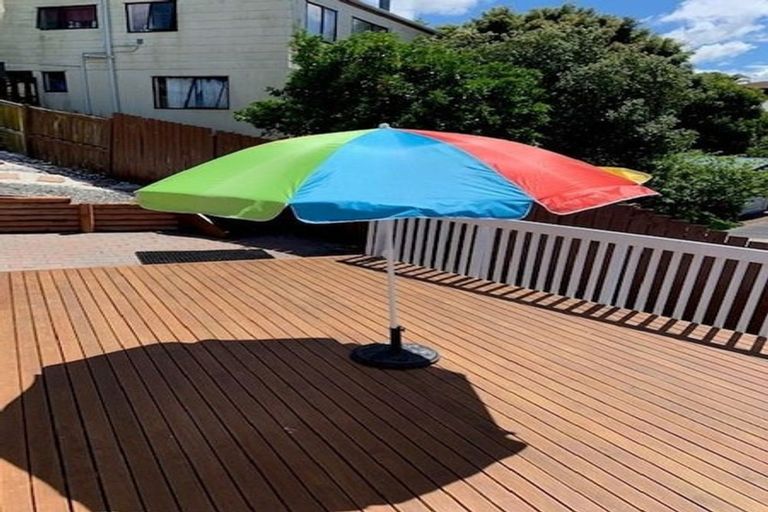 Photo of property in 12 Flamingo Court, Goodwood Heights, Auckland, 2105