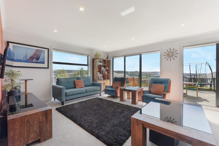 Photo of property in 60 Katania Heights, Brightwater, 7022