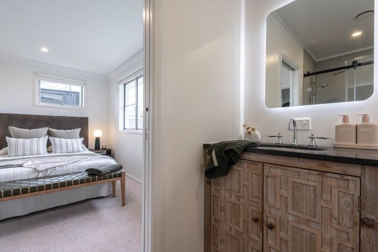 Photo of property in 93 Thornton Road, Cambridge, 3434