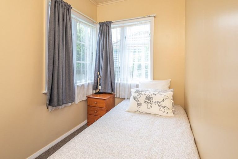 Photo of property in 11 Clapham Place, Whanganui East, Whanganui, 4500