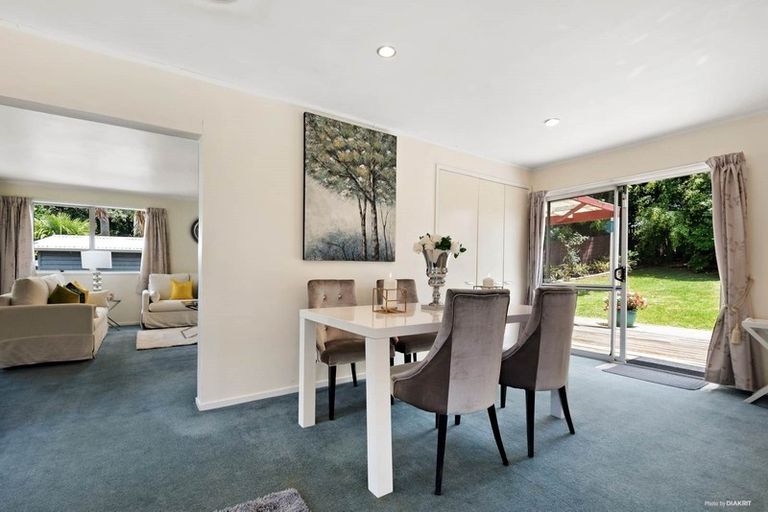 Photo of property in 60 Hartley Terrace, Massey, Auckland, 0614