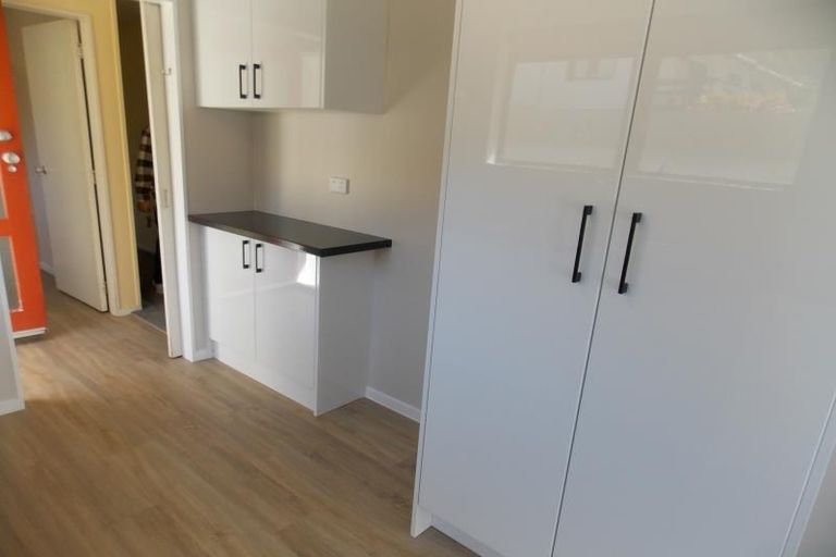 Photo of property in 66 Percy Dyett Drive, Karori, Wellington, 6012