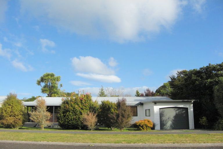 Photo of property in 57 Pihanga Road, Kuratau, Turangi, 3381